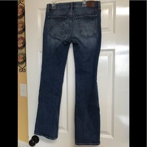 Women’s Lucky Brand Jeans size 6/28 bootcut,